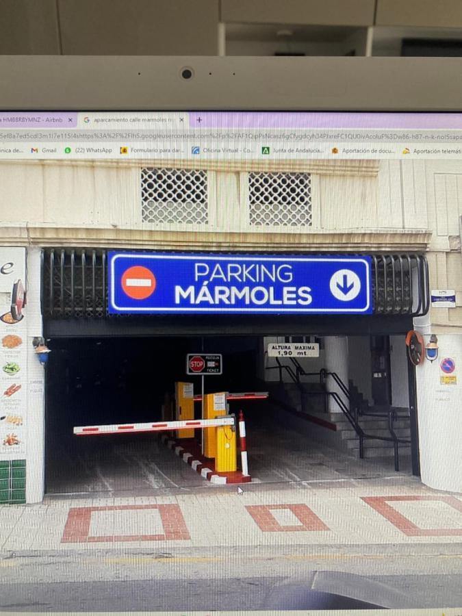 Atico Moderno Con Terraza Privada En Centro